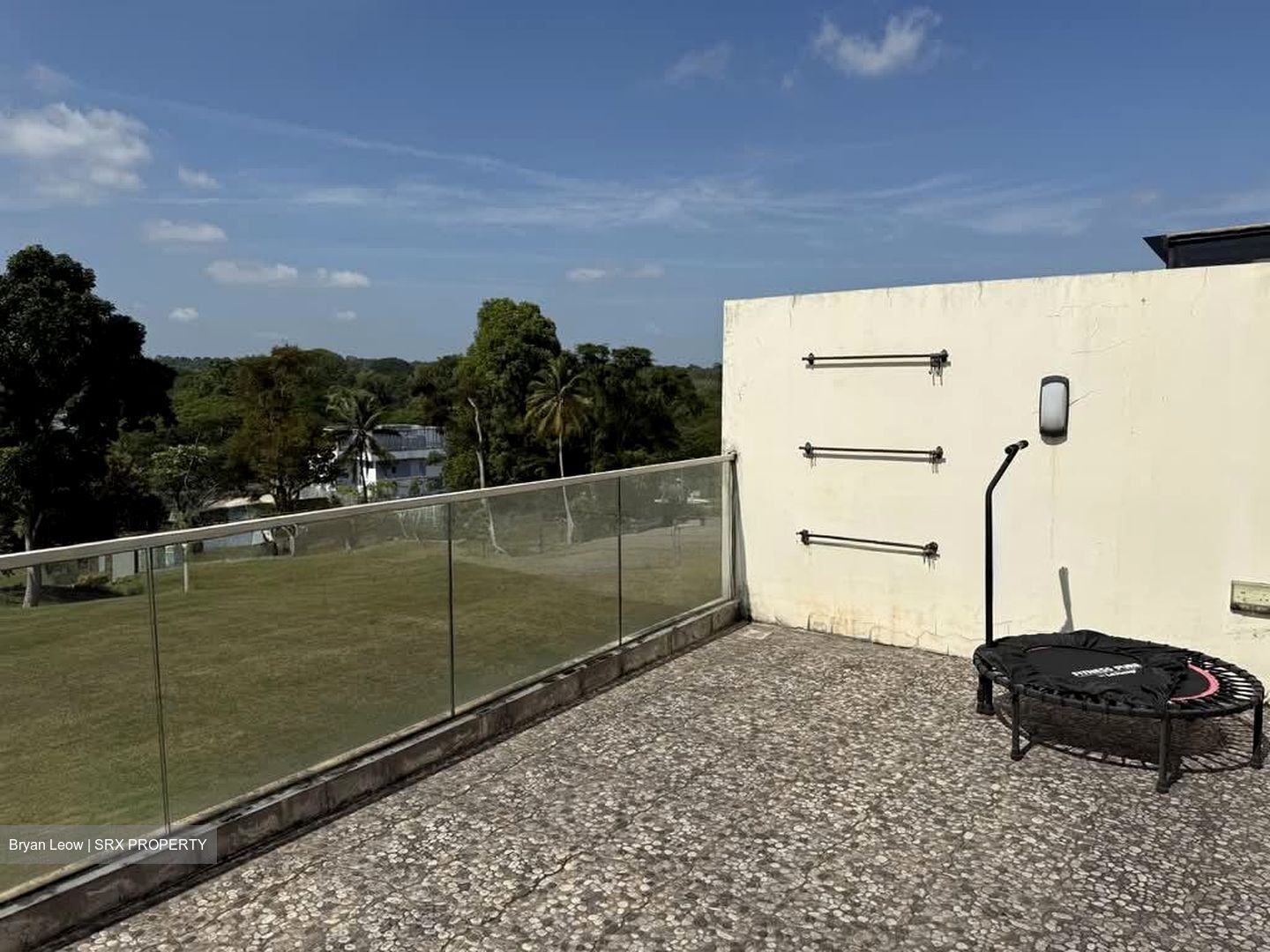 Sembawang Hills Estate (D20), Terrace #537109251